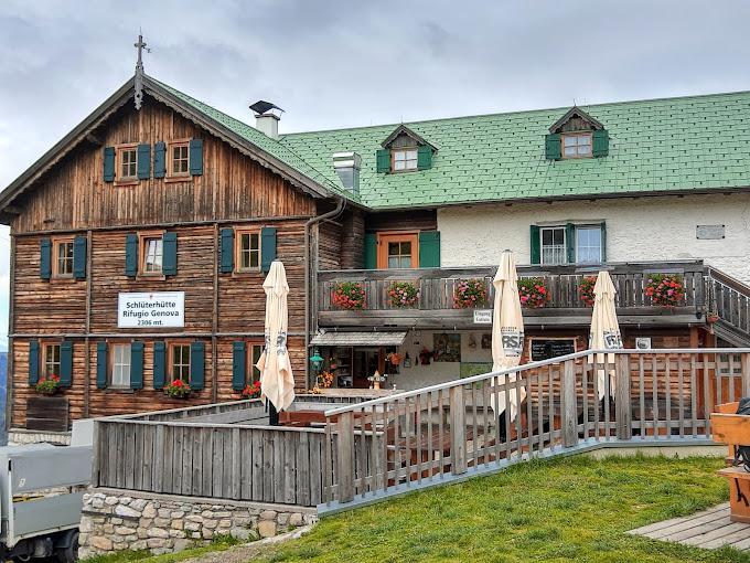 Rifugio Genova