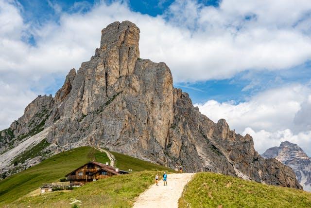 רפיוג לאגאזוי (Rifugio Lagazuoi) בדולומיטים