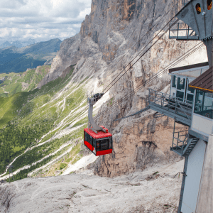 Rifugio Volpi al Mulaz via canva